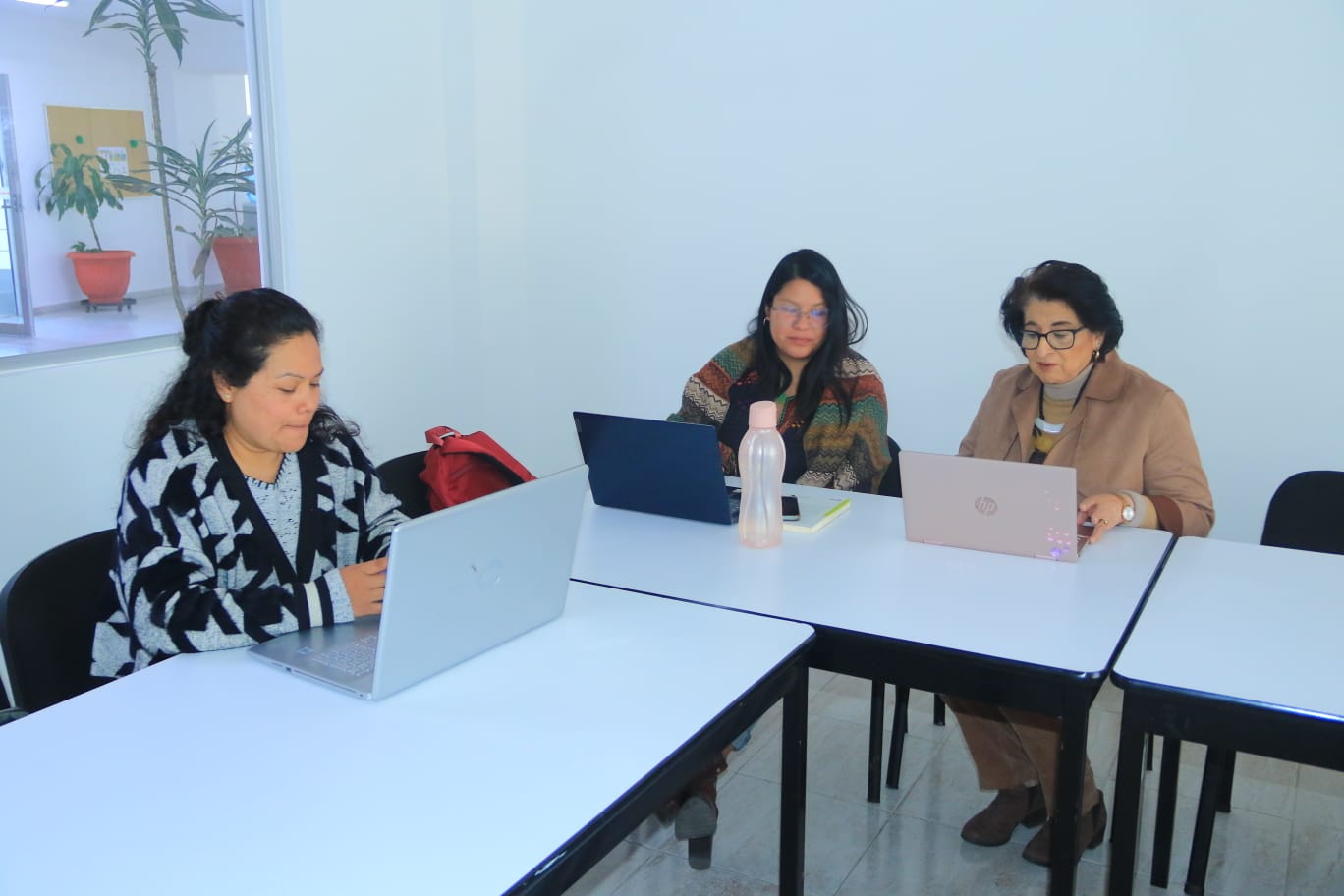 Ofrece el CIE-UATx educación continua con seminarios especializados